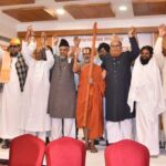 Show of Unity by Spiritual Gurus